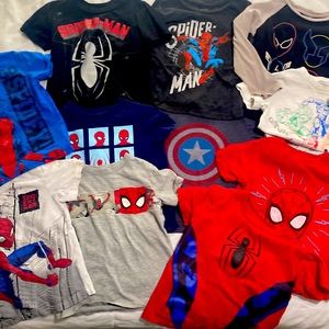 Super hero fan bundle! 11 shirts!